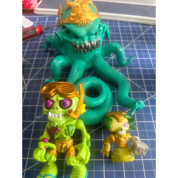 Treasure X Skeleton, Octopus action figure bundle 3 pcs 20018 182 - Picture 1 of 1